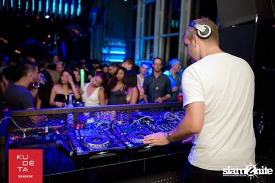 Road to Shipsomnia Presents: Stanton Warriors at KU DÉ TA Bangkok — photo 107