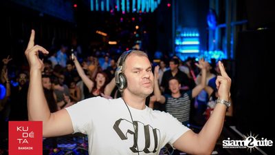 Road to Shipsomnia Presents: Stanton Warriors at KU DÉ TA Bangkok — photo 158