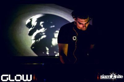 RE LOAD - the re-opening weekend at Glow Nightclub — photo 3