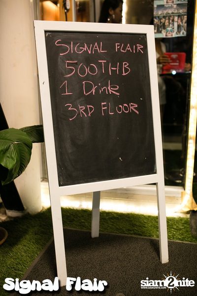 Signal Flair - Look Out at L After Club, Thonglor — photo 2