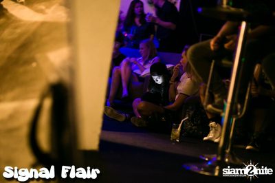 Signal Flair - Look Out at L After Club, Thonglor — photo 90