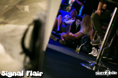 Signal Flair - Look Out at L After Club, Thonglor — photo 92
