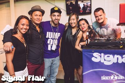 Signal Flair - Look Out at L After Club, Thonglor — photo 140