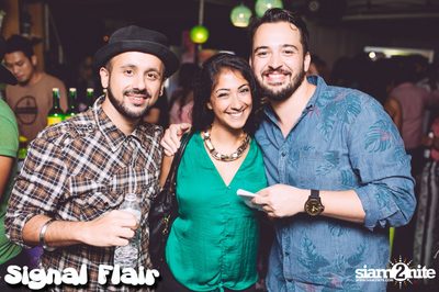 Signal Flair - Look Out at L After Club, Thonglor — photo 145