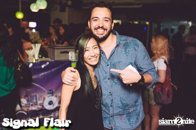 Signal Flair - Look Out at L After Club, Thonglor — photo 146