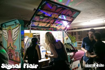 Signal Flair - Look Out at L After Club, Thonglor — photo 149