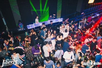 Saturday Night at Liberty Club, Liberty Plaza Thonglor — photo 3