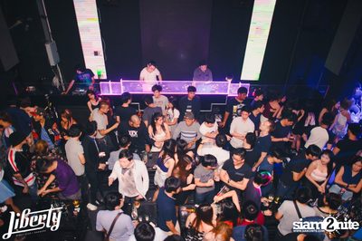 Saturday Night at Liberty Club, Liberty Plaza Thonglor — photo 5