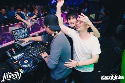 Saturday Night at Liberty Club, Liberty Plaza Thonglor — photo 60