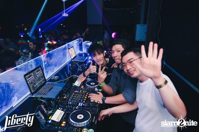 Saturday Night at Liberty Club, Liberty Plaza Thonglor — photo 62