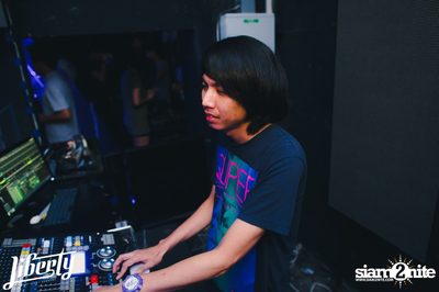 Saturday Night at Liberty Club, Liberty Plaza Thonglor — photo 67
