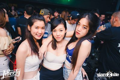 Saturday Night at Liberty Club, Liberty Plaza Thonglor — photo 87
