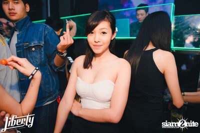 Saturday Night at Liberty Club, Liberty Plaza Thonglor — photo 88
