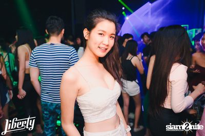 Saturday Night at Liberty Club, Liberty Plaza Thonglor — photo 97
