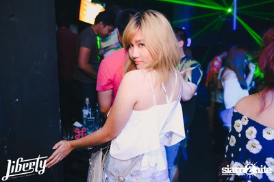 Saturday Night at Liberty Club, Liberty Plaza Thonglor — photo 105