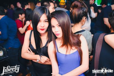 Saturday Night at Liberty Club, Liberty Plaza Thonglor — photo 113