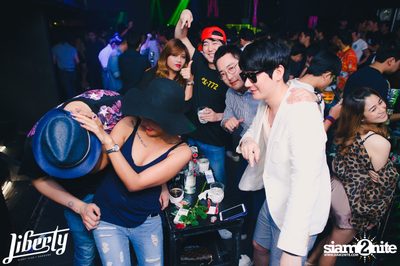 Saturday Night at Liberty Club, Liberty Plaza Thonglor — photo 135
