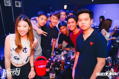 Saturday Night at Liberty Club, Liberty Plaza Thonglor — photo 136