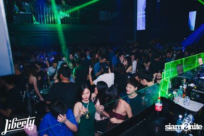 Saturday Night at Liberty Club, Liberty Plaza Thonglor — photo 149