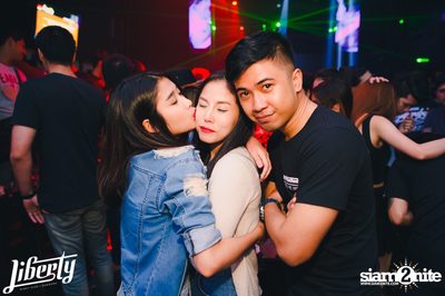 Saturday Night at Liberty Club, Liberty Plaza Thonglor — photo 238
