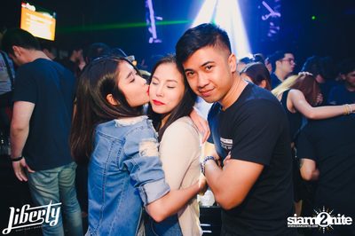 Saturday Night at Liberty Club, Liberty Plaza Thonglor — photo 239