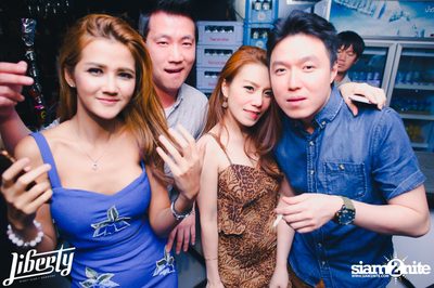 Saturday Night at Liberty Club, Liberty Plaza Thonglor — photo 261
