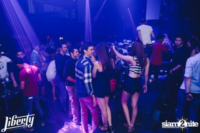 Saturday Night at Liberty Club, Liberty Plaza Thonglor — photo 276