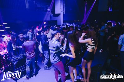 Saturday Night at Liberty Club, Liberty Plaza Thonglor — photo 277