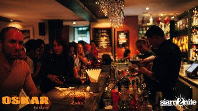 NUM T-BONE LIVE at Oskar Bistro, Sukhumvit Soi 11 — photo 4