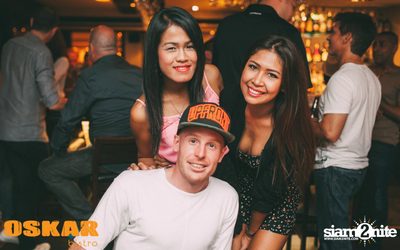 NUM T-BONE LIVE at Oskar Bistro, Sukhumvit Soi 11 — photo 21