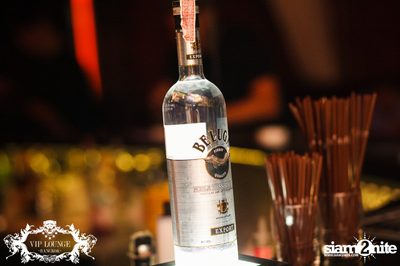 Beluga & Pitars pres. Special Fridays at VIP Lounge, Sukhumvit 12 — photo 1
