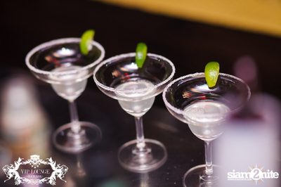 Beluga & Pitars pres. Special Fridays at VIP Lounge, Sukhumvit 12 — photo 4