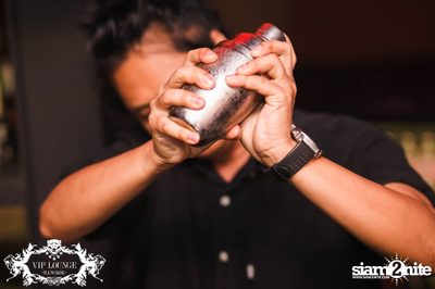 Beluga & Pitars pres. Special Fridays at VIP Lounge, Sukhumvit 12 — photo 5