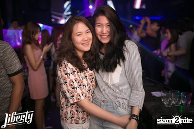 Saturday Night at Liberty Club, Liberty Plaza Thonglor — photo 8