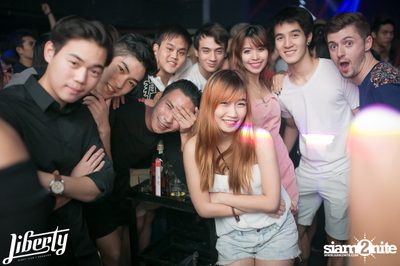 Saturday Night at Liberty Club, Liberty Plaza Thonglor — photo 82