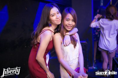 Saturday Night at Liberty Club, Liberty Plaza Thonglor — photo 128