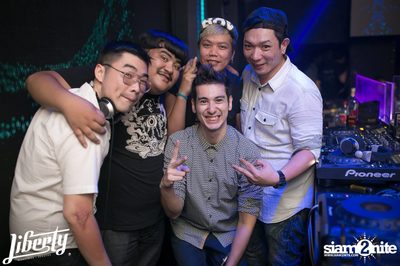 Saturday Night at Liberty Club, Liberty Plaza Thonglor — photo 153