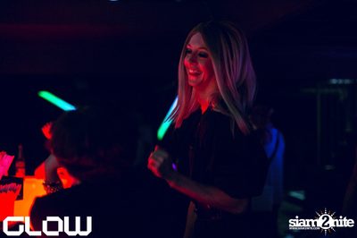 INTO THE GROOVE at Bangkok’s #1 underground club GLOW — photo 15