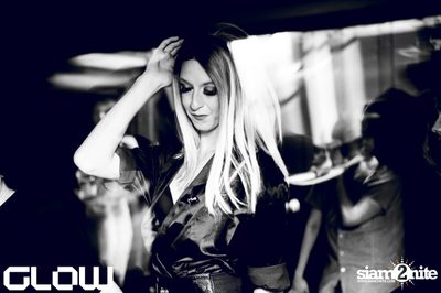 INTO THE GROOVE at Bangkok’s #1 underground club GLOW — photo 37