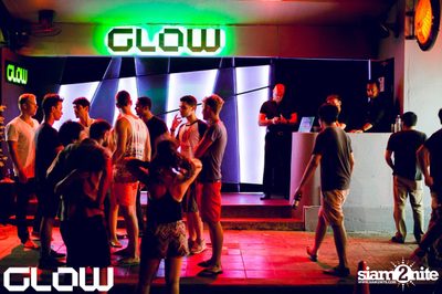 INTO THE GROOVE at Bangkok’s #1 underground club GLOW — photo 87