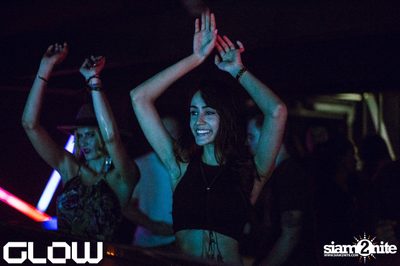 INTO THE GROOVE at Bangkok’s #1 underground club GLOW — photo 114