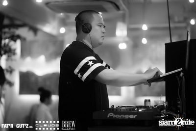 Seenspace Invasion at Clouds, Fat'R Gut'z and BREW Beers & Ciders — photo 23