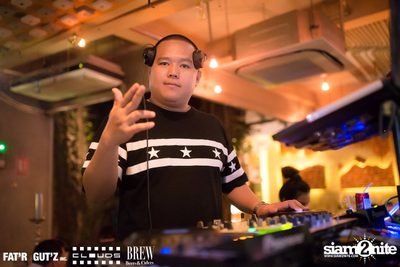 Seenspace Invasion at Clouds, Fat'R Gut'z and BREW Beers & Ciders — photo 34