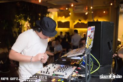 Seenspace Invasion at Clouds, Fat'R Gut'z and BREW Beers & Ciders — photo 92