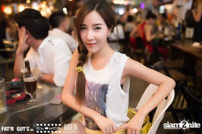 Seenspace Invasion at Clouds, Fat'R Gut'z and BREW Beers & Ciders — photo 114