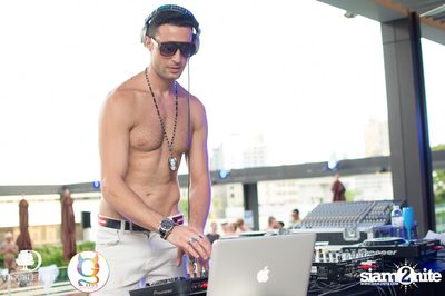 Splash Out Pool Party at DoubleTree by Hilton, Sukhumvit Soi 26 — photo 201