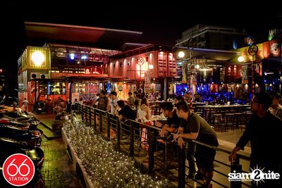 Friday Night at 66 Station, the brand-new live music venue in Ladprao — photo 49