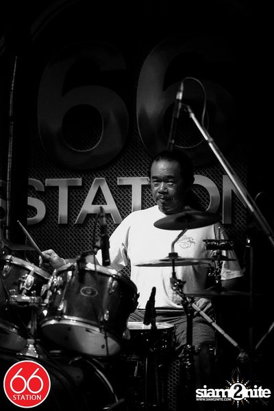Friday Night at 66 Station, the brand-new live music venue in Ladprao — photo 84