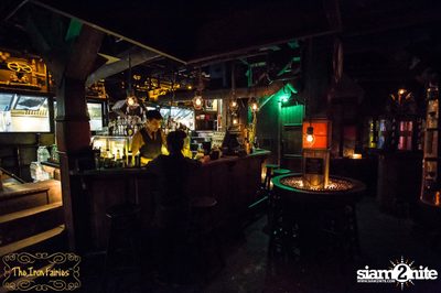 ปาร์ตี้คืนวันพุธ กับ Ms. Signe & Hvetter Band ที่ The Iron Fairies — photo 6