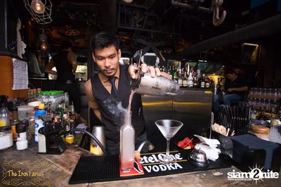 ปาร์ตี้คืนวันพุธ กับ Ms. Signe & Hvetter Band ที่ The Iron Fairies — photo 39